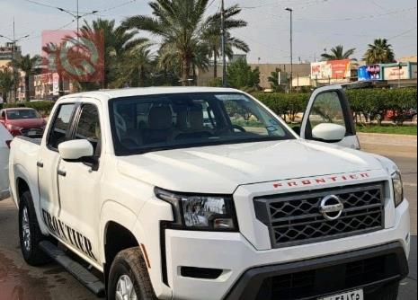 نیسان فرۆنتیر